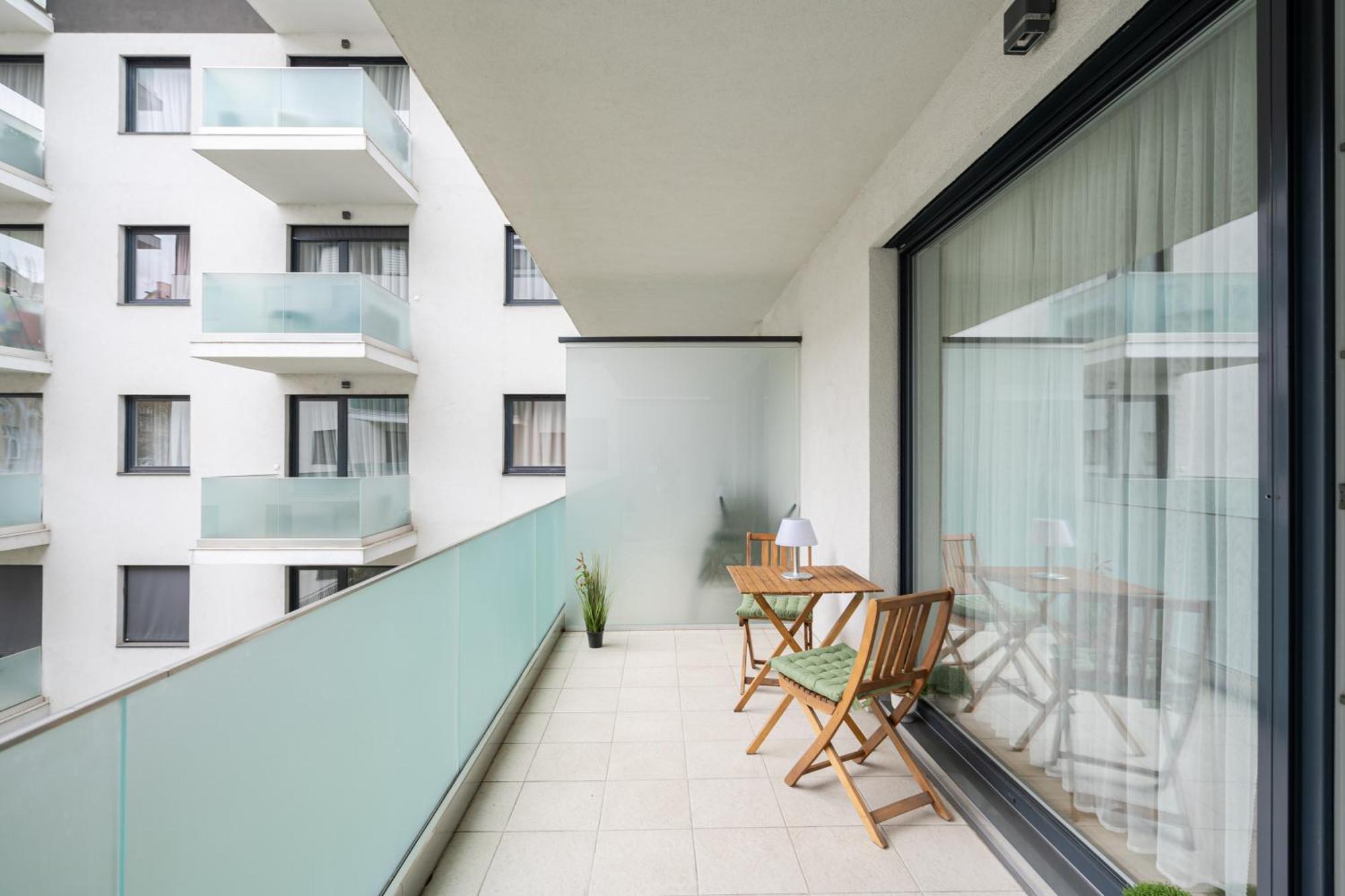 Blooming Budapest Apartment With Free Underground Parking エクステリア 写真